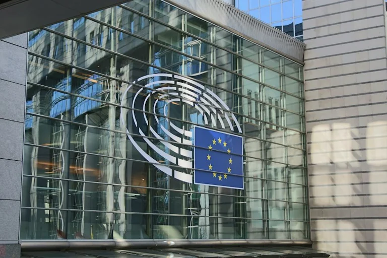 EBC utrzymał stopy. Co to oznacza dla rat w Polsce?